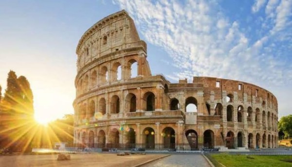 8 Gün 7 Gece THY ile Roma(2)-Floransa(2)-Venedik(1)-Milano(1)-Napoli(1) (kp)