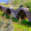 Yedigöz Köprüsü, İzmir Kemalpasa ilçesinde bulunmaktadır. İlçeye 15 kilometre mesafede bulunmaktadır. Çambel köyünde bulunan köprü Nif Çayı üzerinde bulunan köprü 16. yüzyılda yapılmıştır. 